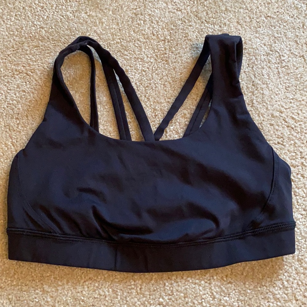 Lululemon sports bra